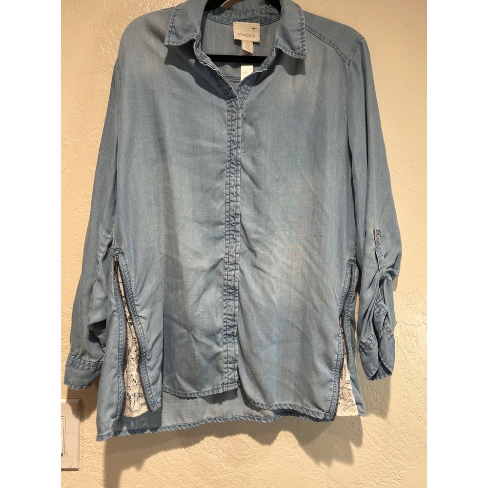 Chicos Blue Lyocell Chambray Shirt Side Zipper Lace Inset Roll Tab Sleeve Size 2